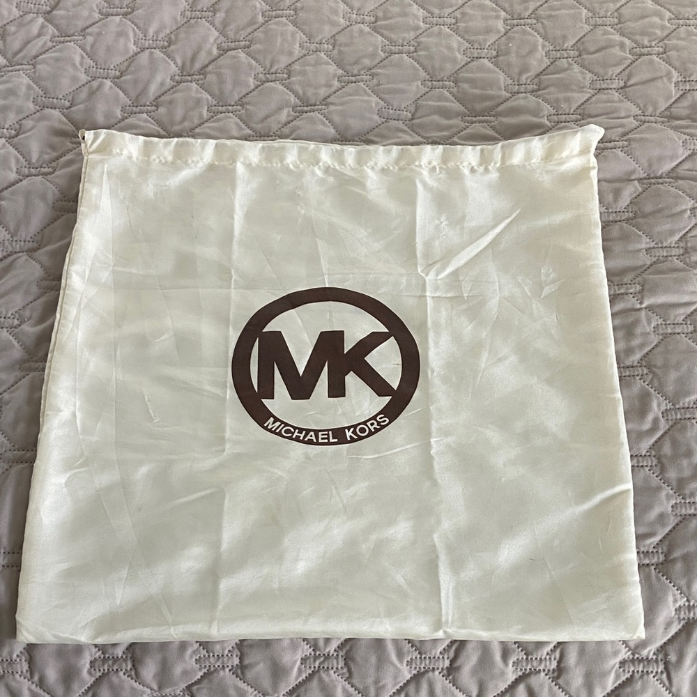 Michael Kors Cream Dust Bag with Brown Logo